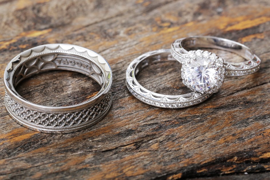 long_article_main_image_1150x500_weddingbands copy